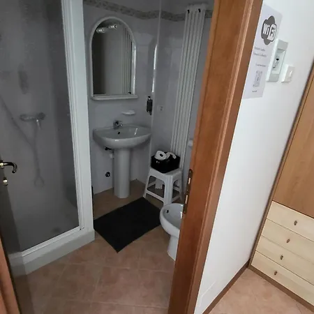 Lejlighedshotel Josefine Front - Adults Only Brenzone sul Garda