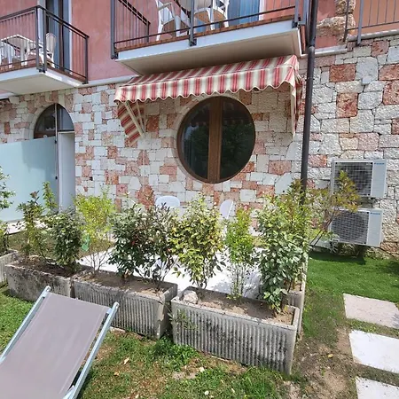 Lejlighedshotel Josefine Front - Adults Only Brenzone sul Garda