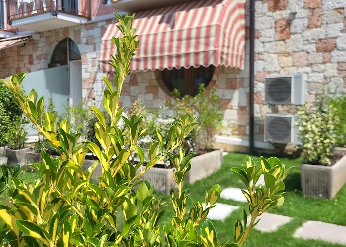 Josefine Front - Adults Only 3* 브렌조네 술 가르다