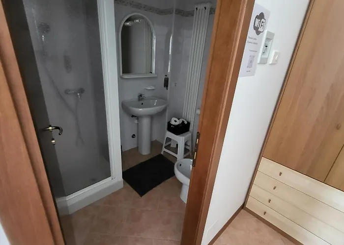 아파트호텔 Josefine Front - Adults Only 브렌조네 술 가르다